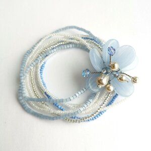 Blue and white flower stretch bracelet Czech Beads